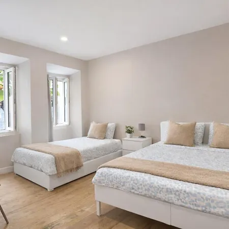 Guest house Aurea Lisbon-quarto Privado No Centro
